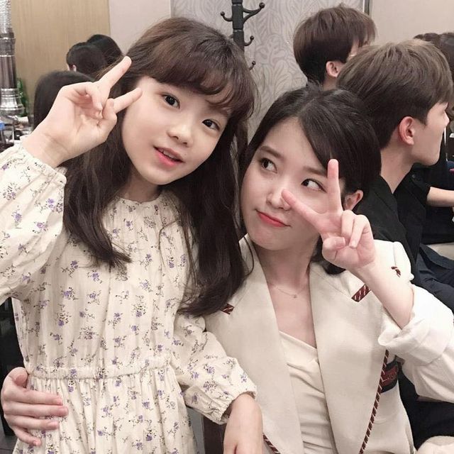 70295323_2384021141837853_622986